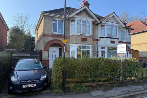 undefined, Roselands Gardens, Hampshire SO17