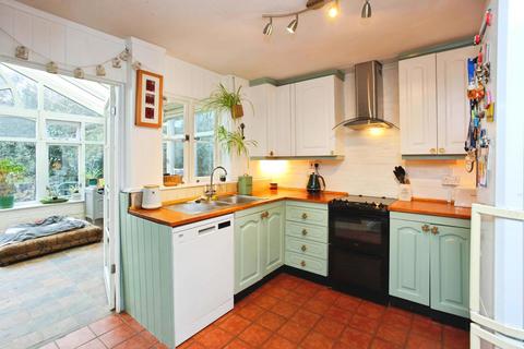 4 bedroom end of terrace house for sale, Three Leg Cross, Ticehurst, Wadhurst, East Sussex, TN5