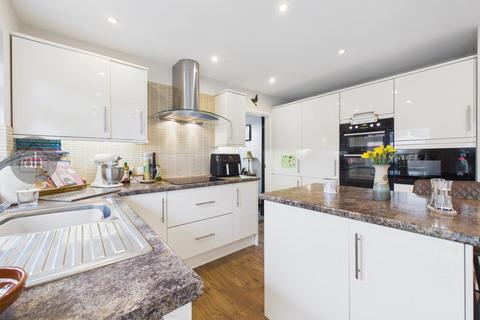 3 bedroom detached bungalow for sale, Old Norton Road, Thurston
