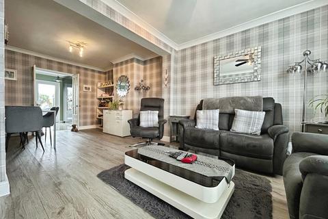 3 bedroom semi-detached house for sale, Mill Hill Road, Cowes, Isle of Wight