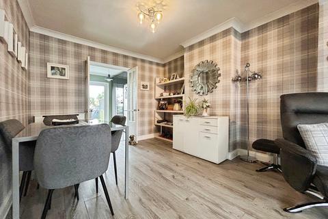 3 bedroom semi-detached house for sale, Mill Hill Road, Cowes, Isle of Wight