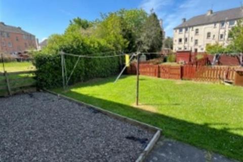 2 bedroom ground floor flat to rent, Stenhouse Gardens North, Edinburgh EH11