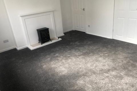 2 bedroom ground floor flat to rent, Stenhouse Gardens North, Edinburgh EH11