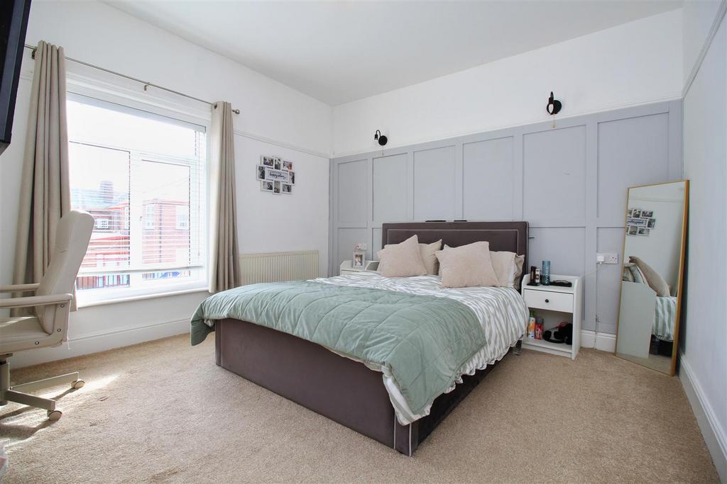 Bedroom One.jpg