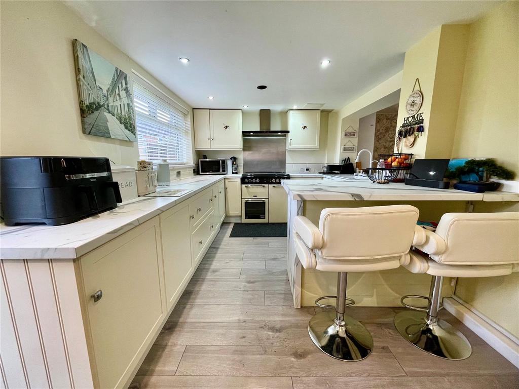 Breakfast Kitchen