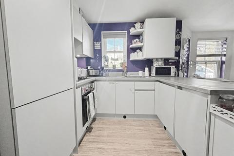 2 bedroom flat for sale, Boscombe