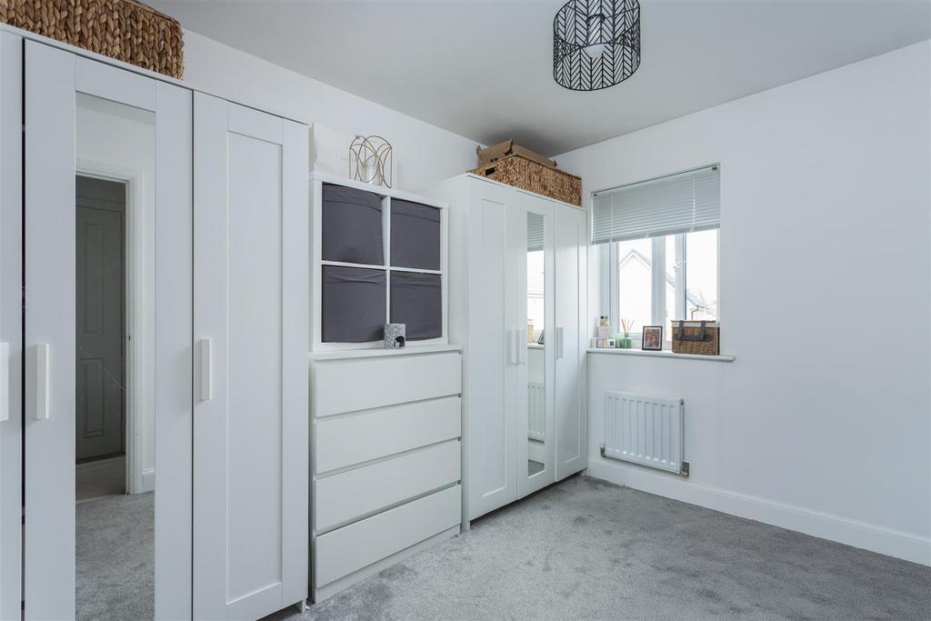 9 Eccleshall Gardens-20.jpg