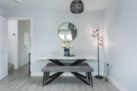 3 bedroom semi-detached house for sale, Eccleshall Gardens, Bramhope, Leeds