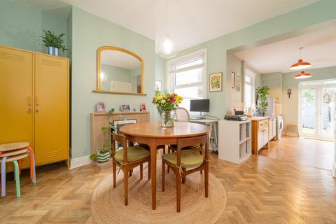 3 bedroom terraced house for sale, Firwood Avenue, Urmston