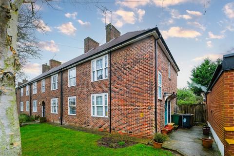 1 bedroom flat to rent, Chingdale Road, Chingford, E4