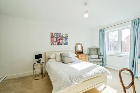 undefined, Pinewood Way, Chichester, West Sussex, PO19