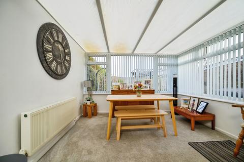 2 bedroom bungalow for sale, Plover Close, East Wittering, Chichester, West Sussex, PO20