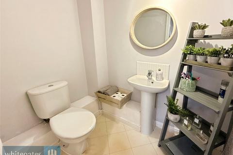 3 bedroom end of terrace house for sale, Kingwood Close, Monk Bretton, S71