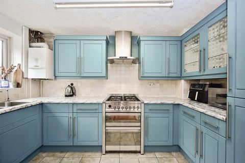 3 bedroom end of terrace house for sale, Postmill Drive, MAIDSTONE, Kent, ME15