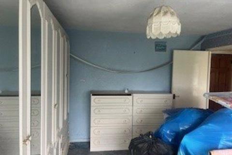 2 bedroom flat for sale, Roseholme, Maidstone, Kent, ME16