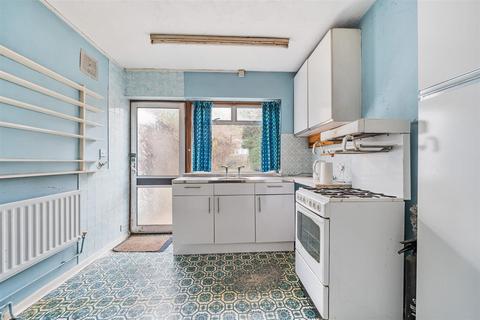 3 bedroom bungalow for sale, Avenue South, Surbiton