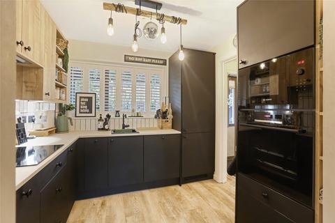 undefined, Sydney Crescent, Glasgow, Glasgow City, G40
