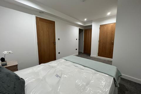 1 bedroom in a flat share to rent, Bond St, Birmingham B3