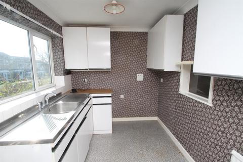 3 bedroom semi-detached house for sale, Bonnington Road, Vinters Park, Maidstone