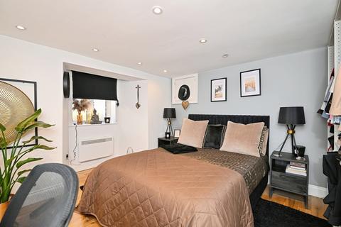 1 bedroom flat for sale, Brewer Street, Maidstone, Kent, ME14