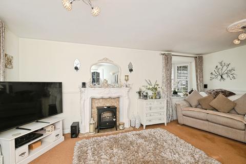 4 bedroom detached house for sale, Lockham Farm Avenue, MAIDSTONE, Kent, ME17