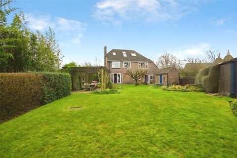 4 bedroom detached house for sale, Dean Street, MAIDSTONE, Kent, ME15
