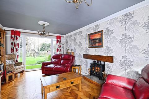 4 bedroom detached house for sale, Dean Street, MAIDSTONE, Kent, ME15