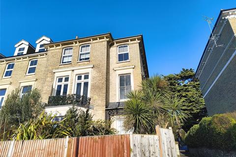 2 bedroom flat for sale, Enys Road, Eastbourne, BN21