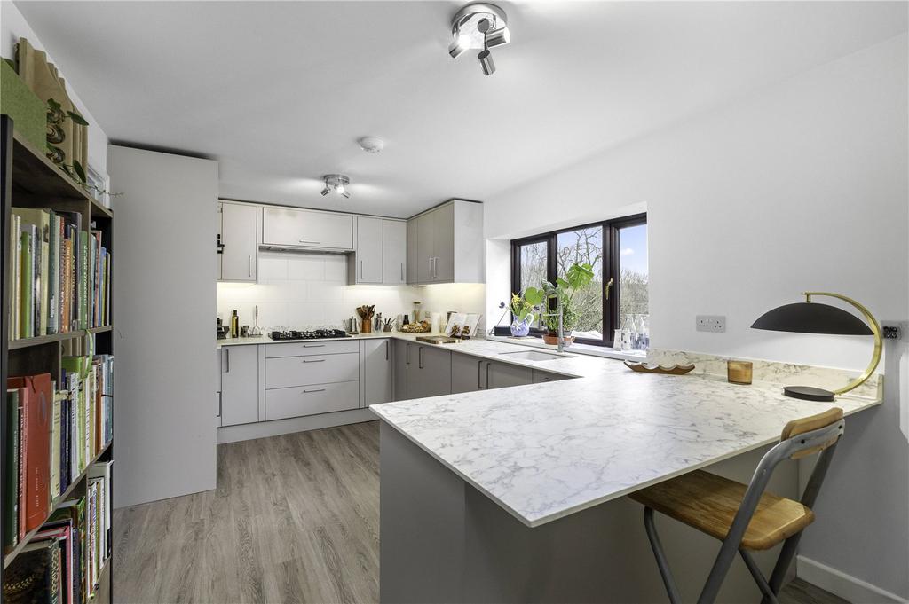 Picture No. 09