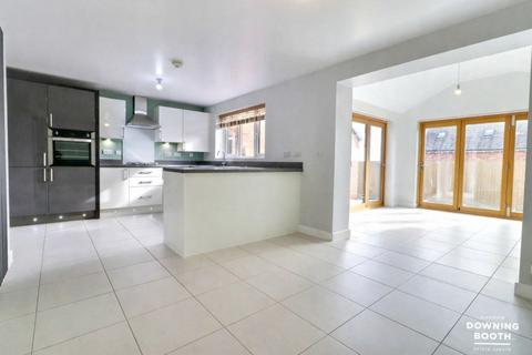 3 bedroom detached house for sale, Meadow Way, Tamworth, B79 0DZ - No Upward Chain