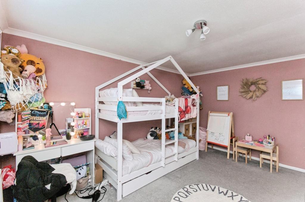 Pbox-IMG.jpg