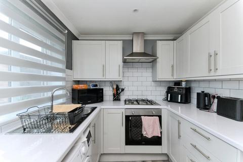 2 bedroom bungalow for sale, Foley Close, Eastbourne, East Sussex, BN23