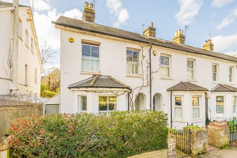 3 bedroom end of terrace house for sale, Green Street, Sunbury-On-Thames TW16