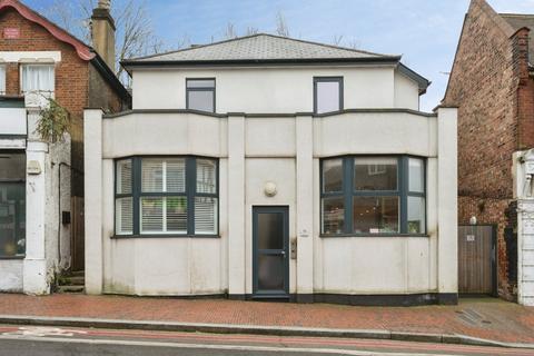 undefined, Whytecliffe Road South, Purley, CR8