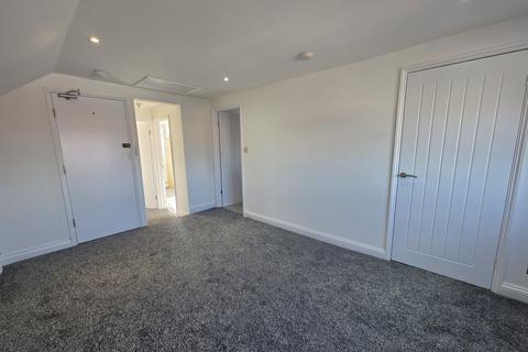 undefined, Kingshill Road, SWINDON