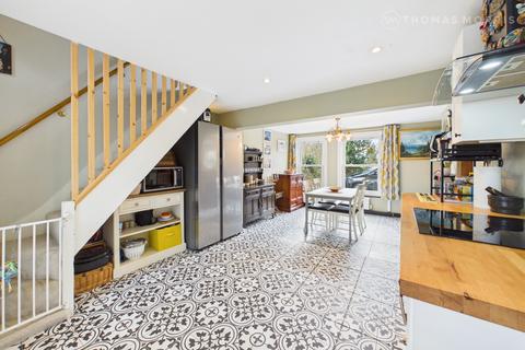 4 bedroom end of terrace house for sale, Biggleswade Road, Central Bedfordshire SG18