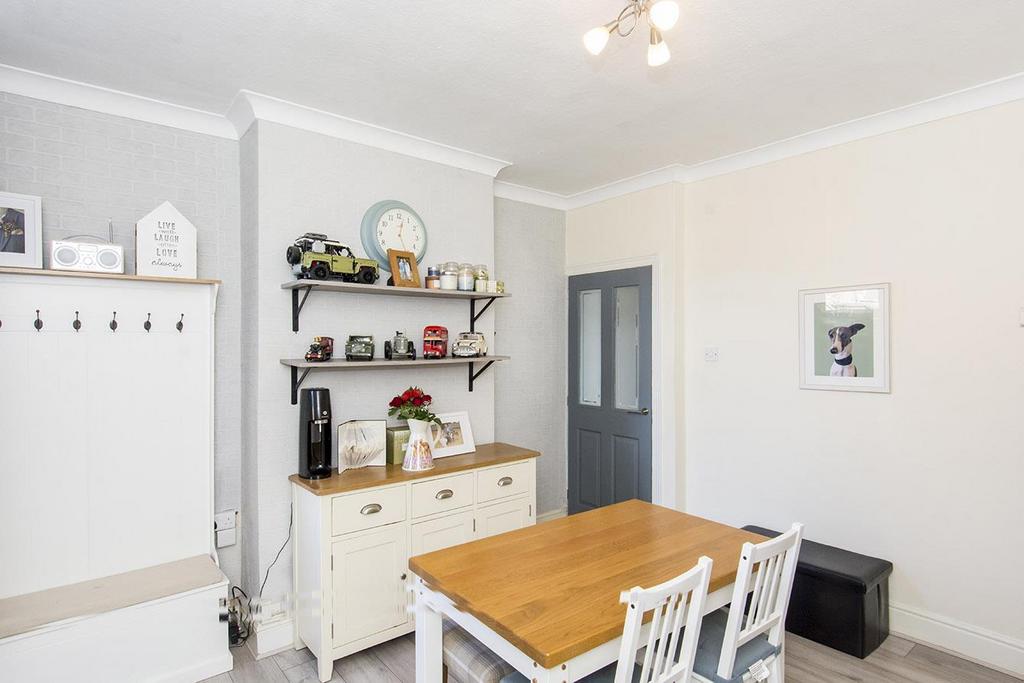 Dining room ( Photo Two )