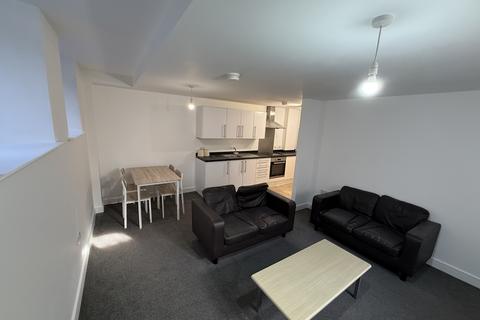 undefined, Flat 4, 9 Pelham Road, Nottingham NG5 1AT