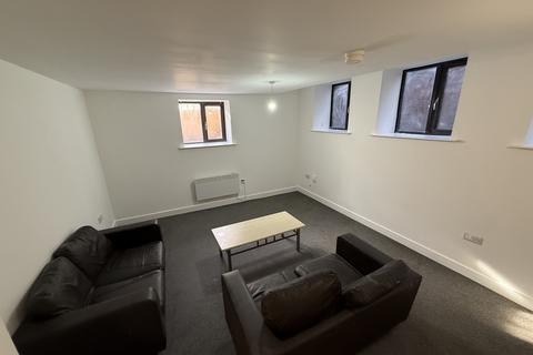 undefined, Flat 4, 9 Pelham Road, Nottingham NG5 1AT