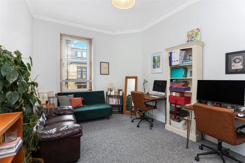 2 bedroom flat for sale, James Gray Street, Shawlands, Glasgow, G41