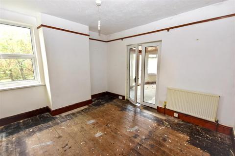 3 bedroom semi-detached house for sale, Enys Road, Camborne