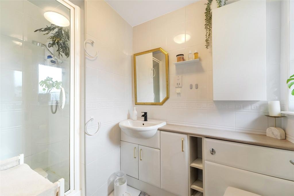 Ensuite