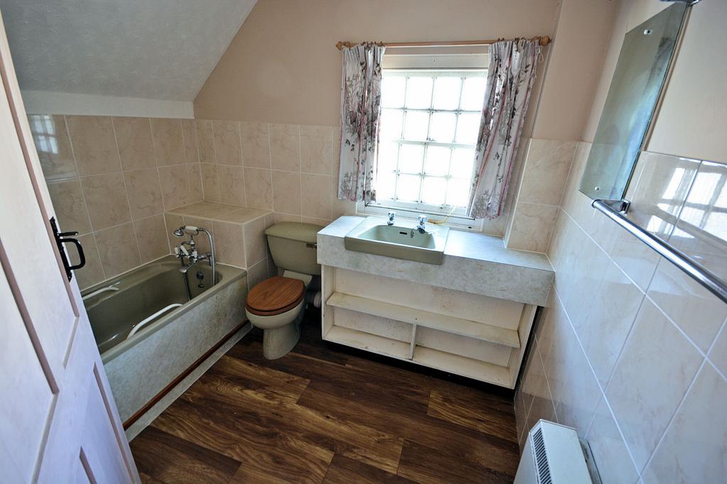 Family bathroom