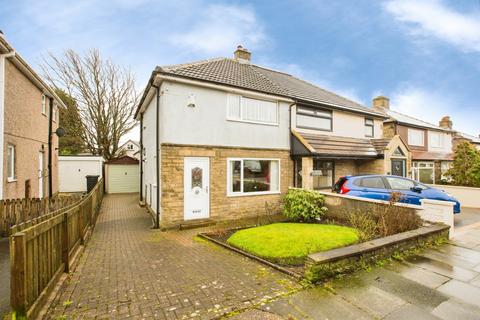 2 bedroom semi-detached house for sale, Gleanings Avenue, West Yorkshire HX2