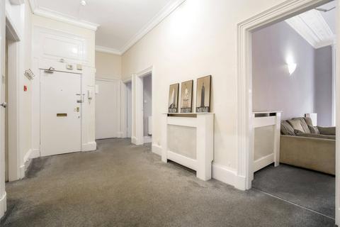 undefined, Sauchiehall Street, Kelvingrove, Glasgow, G3