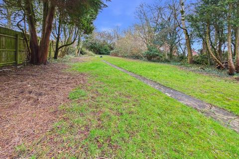 undefined, Mayflower Avenue, Llanishen, Cardiff, CF14