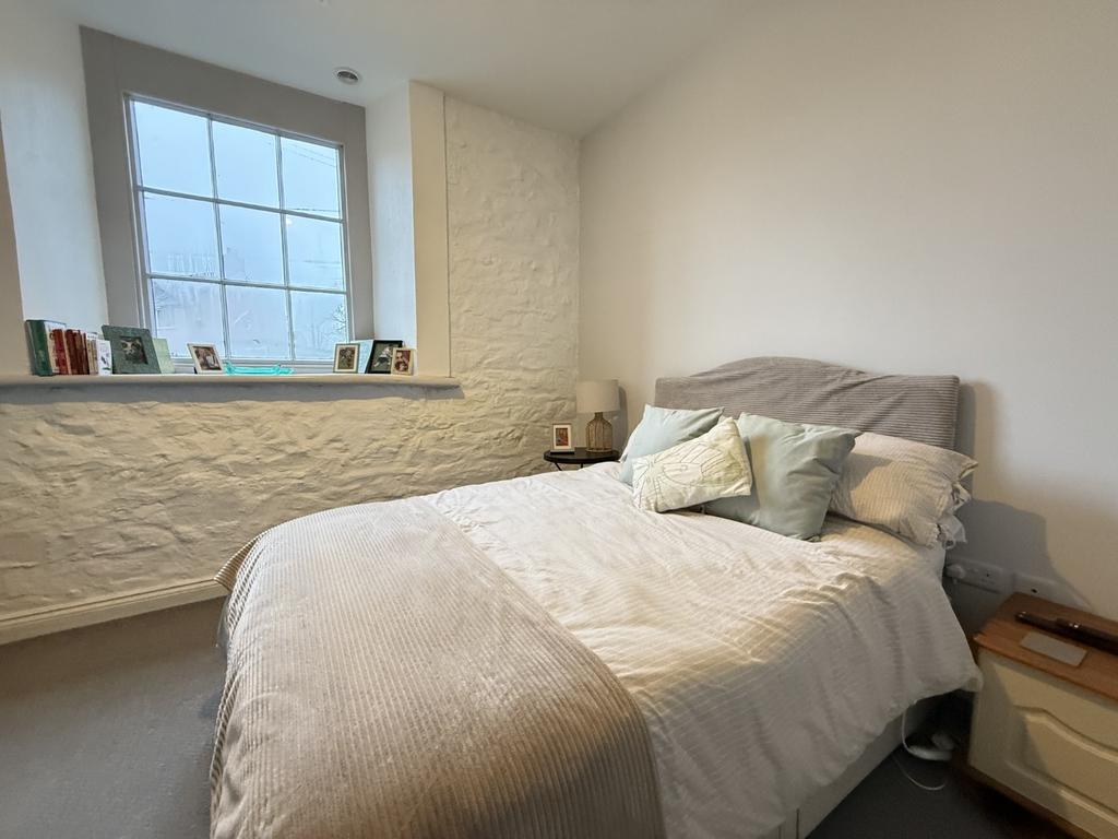 Ground Floor Bedroom 1
