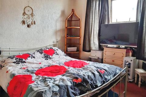 3 bedroom terraced house for sale, James Street, Sheerness, Kent, ME12