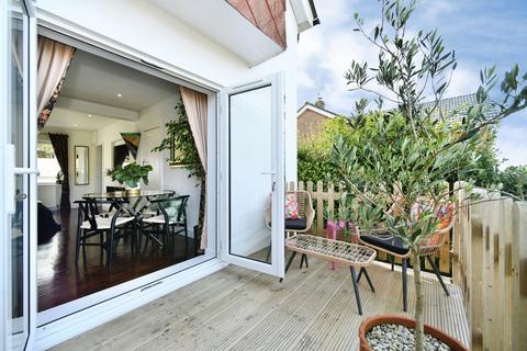 4 bedroom detached house for sale, Ashurst Avenue, Saltdean, Brighton, East Sussex, BN2