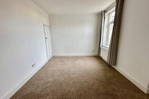 2 bedroom house to rent, San Diego Road, Gosport, PO12